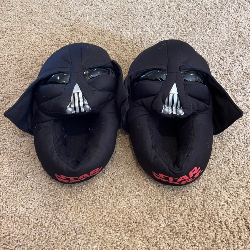 Star Wars Darth Vader Kids Sippers Size 4/5